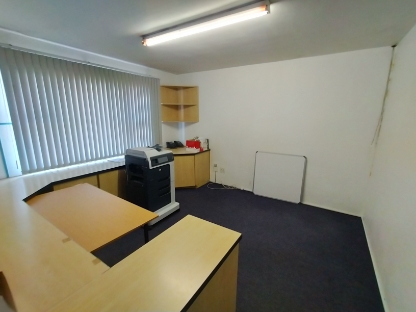 To Let commercial Property for Rent in Brackenfell Central Western Cape